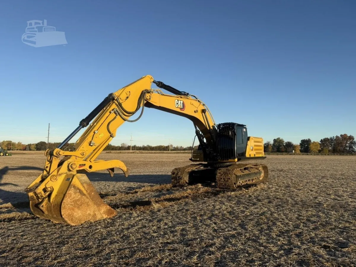 2023 Caterpillar 336 Excavators for sale in Mount Sterling, IL - listing photo 7 of 8