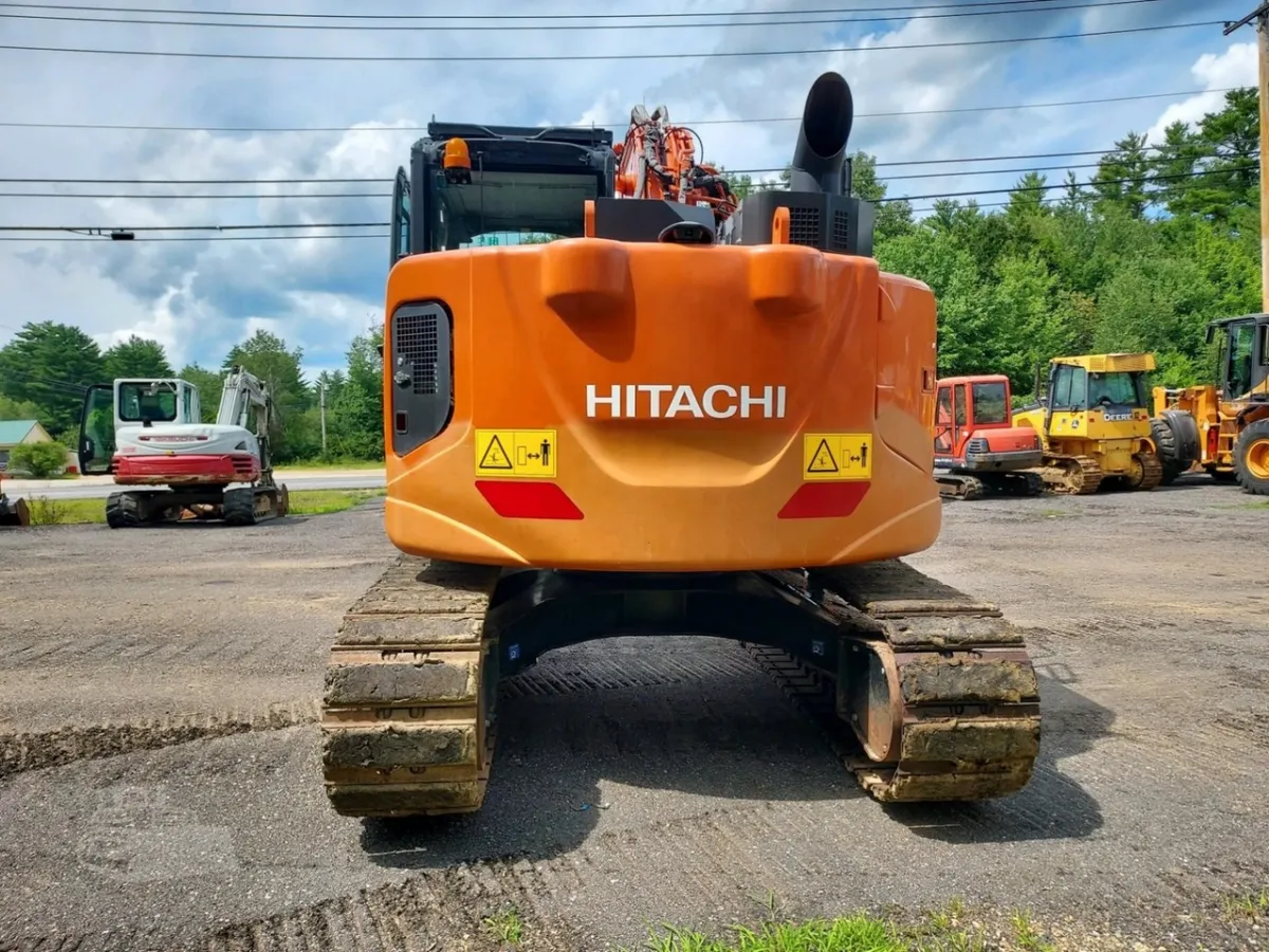 2021 Hitachi ZX135USK-6 Excavators for sale in Lebanon, ME - listing photo 3 of 11