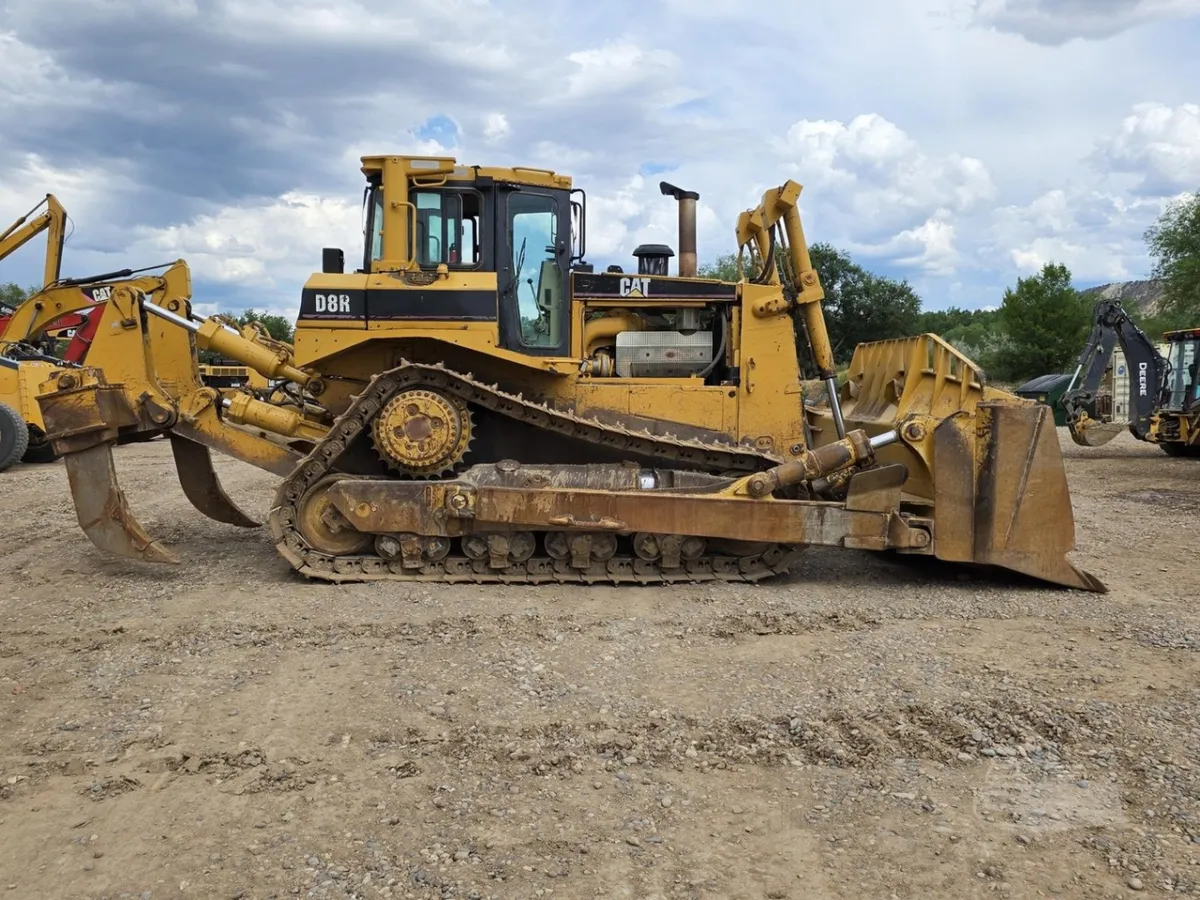 1999 Caterpillar D8R Dozers for sale in Paonia, CO - listing photo 4 of 10