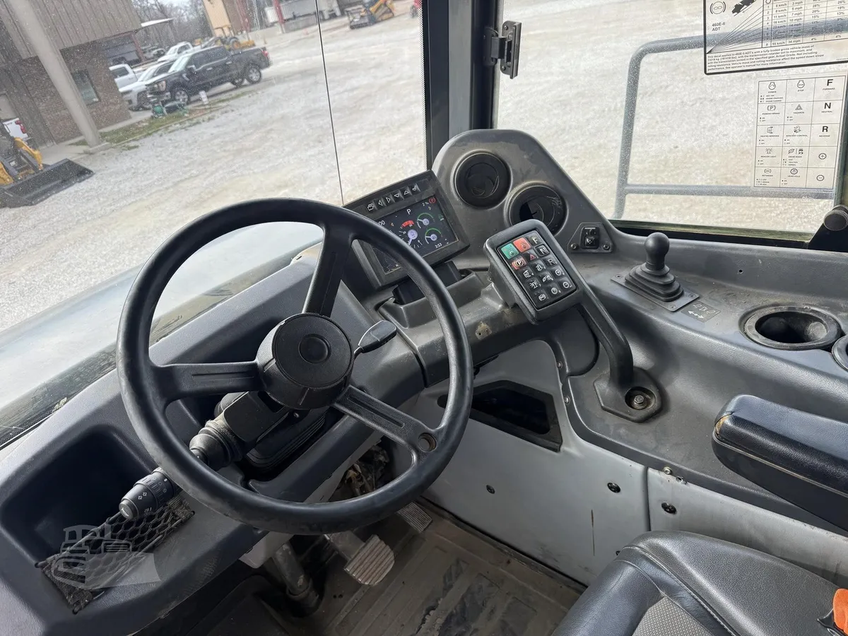 2021 John Deere 460E Dumpers Haulers for sale in Jackson, TN - listing photo 10 of 12