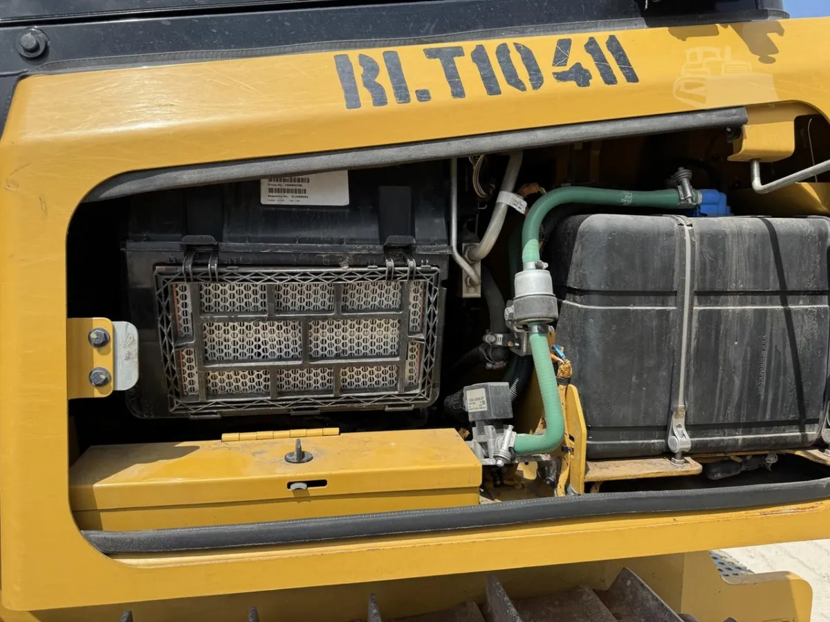2024 Caterpillar D4 Dozers for sale in Jackson, TN - listing photo 11 of 11