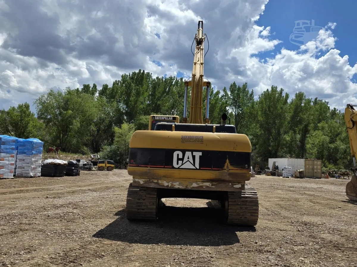 2005 Caterpillar 330CL Excavators for sale in Paonia, CO - listing photo 6 of 10