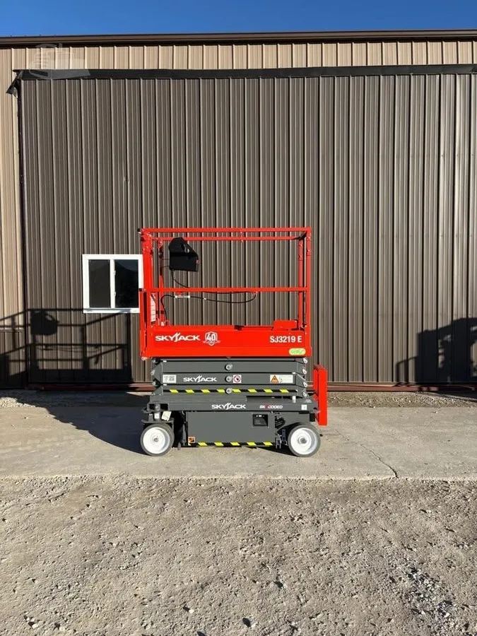 2026 Skyjack SJ3219E Scissor Lift Electric for sale in Mount Ayr, IA - listing photo 4 of 9