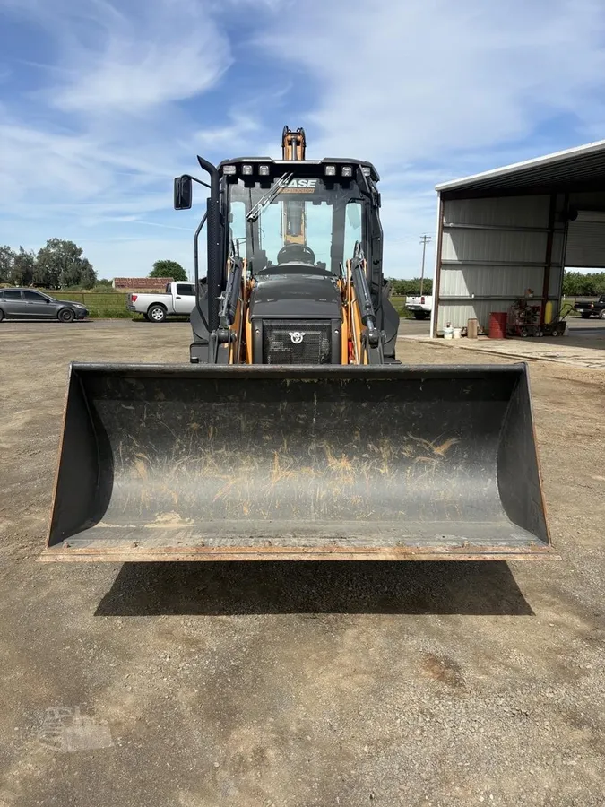 2023 CASE 580SV Backhoe Loaders for sale in Galt, CA - listing photo 7 of 10