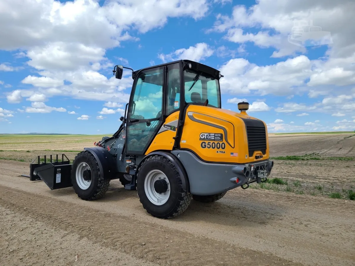 2021 Giant G5000 Wheel Loaders for sale in Loma, MT - listing photo 2 of 10