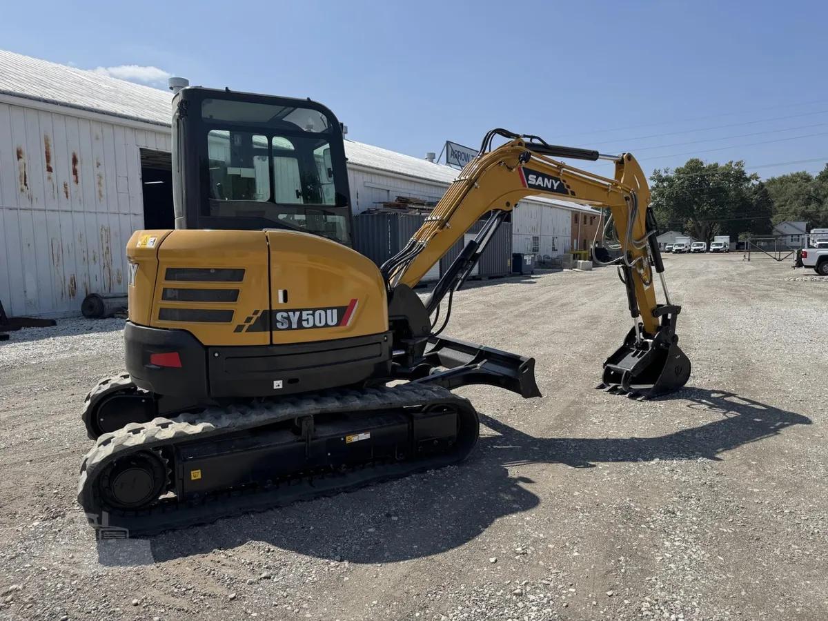 2023 SANY SY50U Excavators for sale in Springfield, IL - listing photo 4 of 8