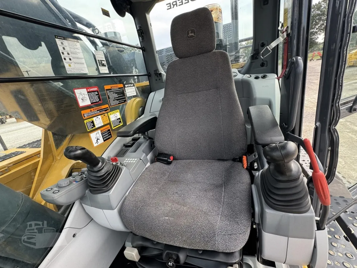 2024 John Deere 470 P-Tier Excavators for sale in Jackson, TN - listing photo 10 of 10