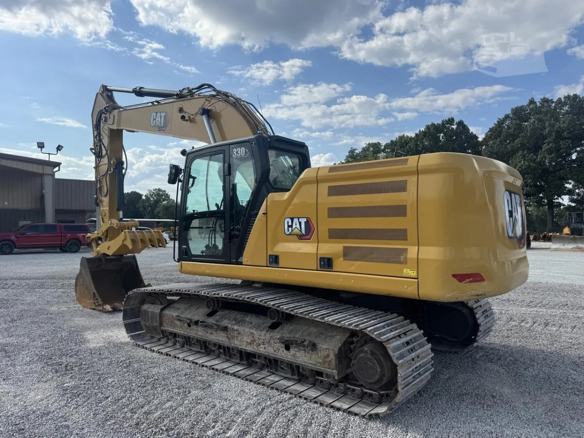 2022 Caterpillar 330 Excavators for sale in Jackson, TN - listing photo 4 of 10