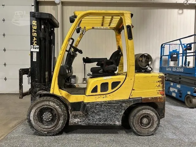 2020 Hyster H70FT Telehandlers Forklifts for sale in Batavia, IL - listing photo 4 of 8