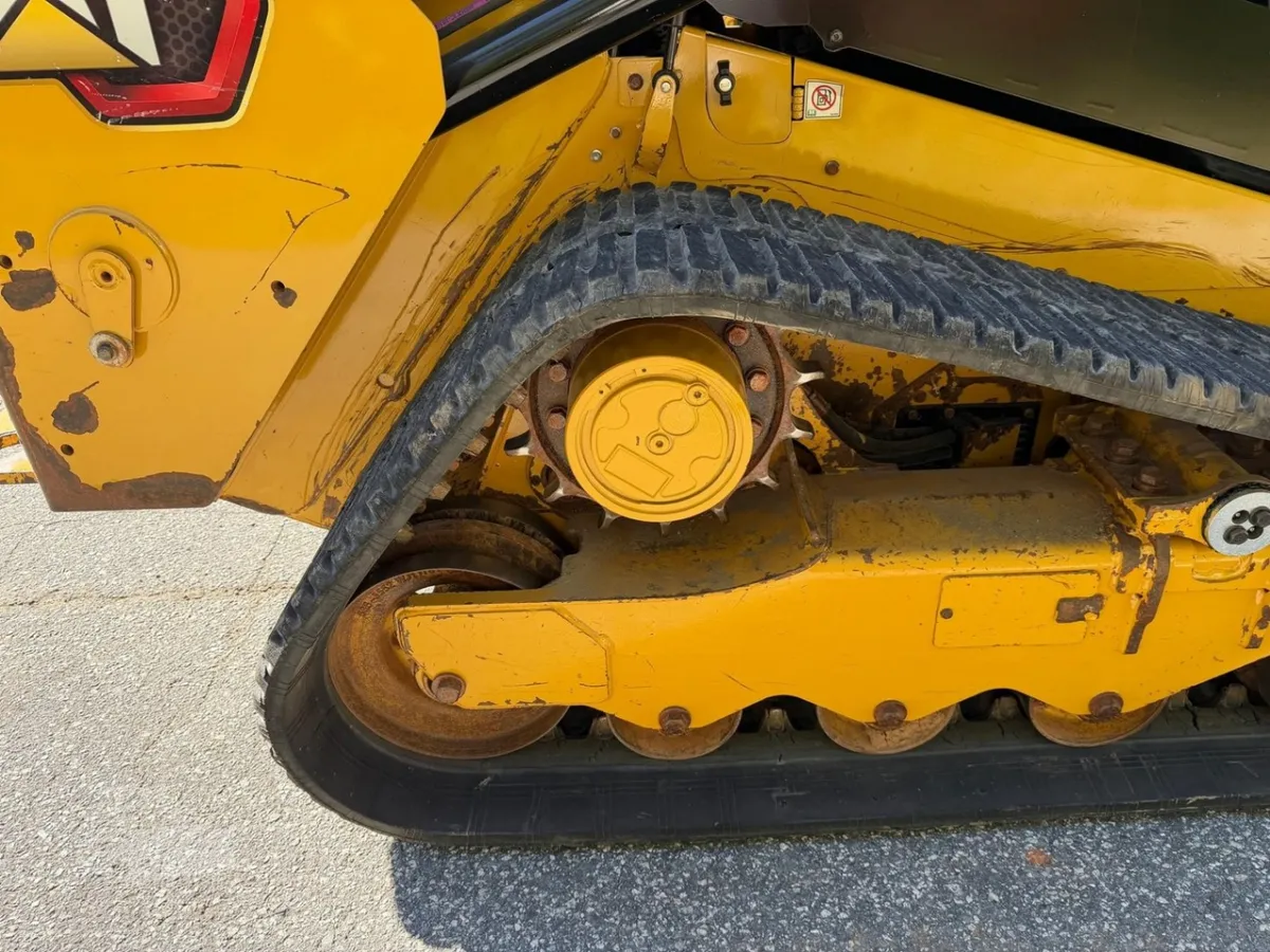 2022 Caterpillar 259D3 Track Loaders for sale in Pleasant Garden, NC - listing photo 5 of 9