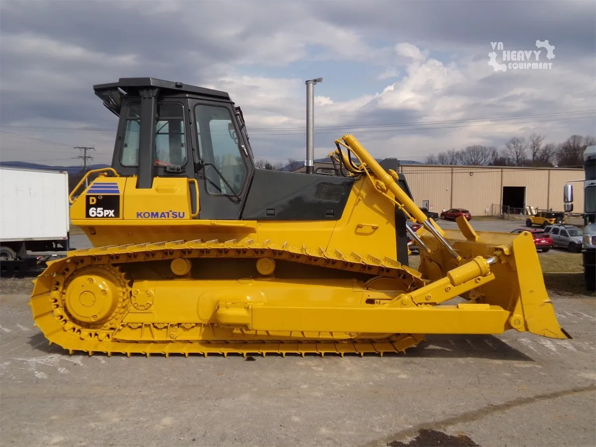 1994 Komatsu D65PX-12 Dozers for sale in Pearisburg, VA - listing photo 3 of 10