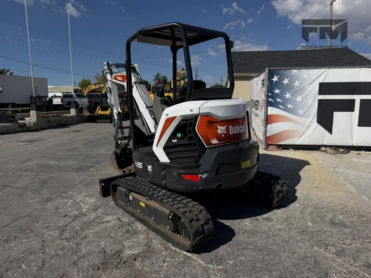 2025 Bobcat E35R2 Excavators for sale in Midvale, UT - listing photo 3 of 10