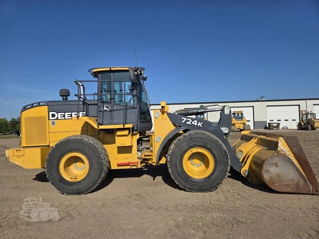 2019 John Deere 724K Wheel Loaders for sale in Henning, MN - listing photo 4 of 10