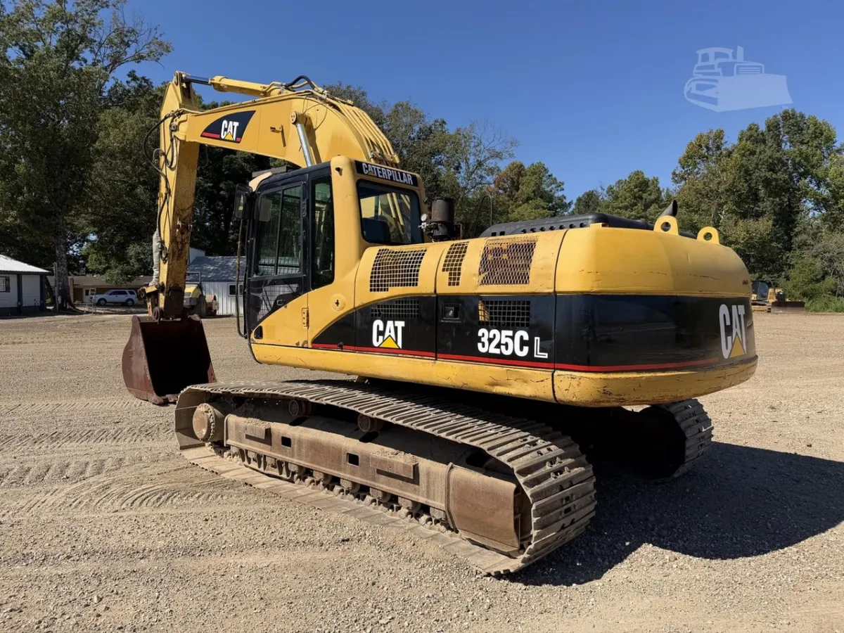 2002 Caterpillar 325CL Excavators for sale in Nesbit, MS - listing photo 5 of 10
