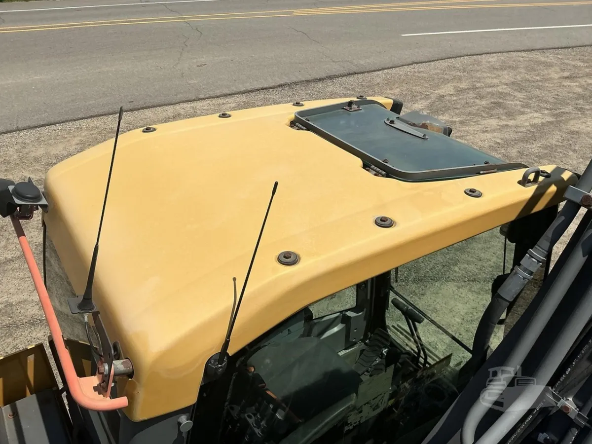 2019 Volvo EC220EL Excavators for sale in Allegan, MI - listing photo 4 of 10