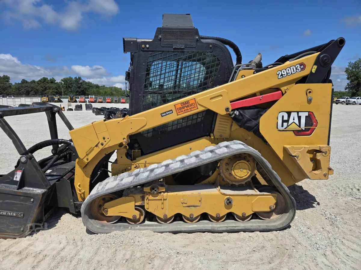 2021 Caterpillar 299D3 XE Track Loaders for sale in Wright City, MO - listing photo 7 of 8