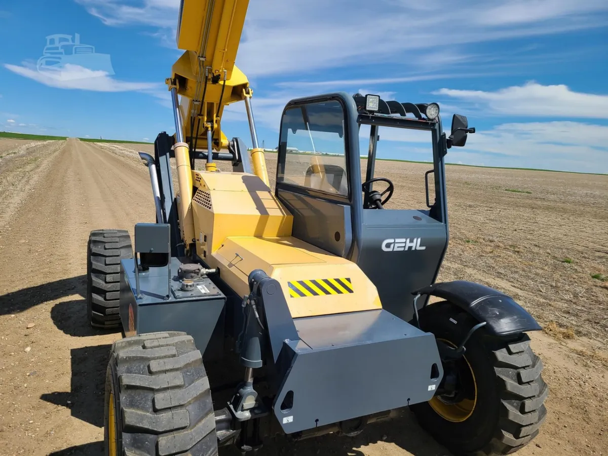 2018 Gehl RS6-34 Telehandler Telescopic Forklift for sale in Loma, MT - listing photo 8 of 10
