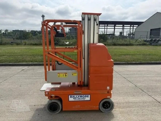 2020 Ballymore DVML18 Vertical Mast Lift Push Around for sale in Newton, IL - listing photo 4 of 8
