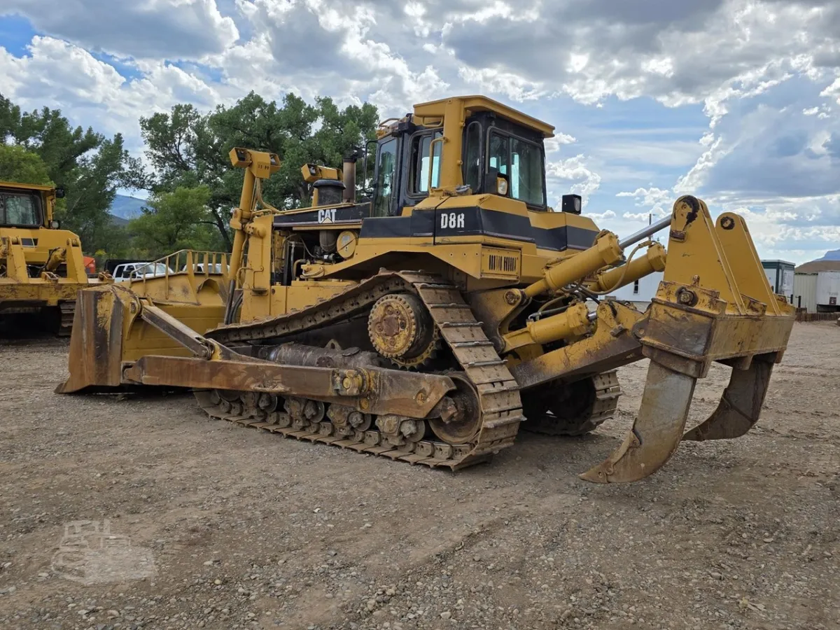 1999 Caterpillar D8R Dozers for sale in Paonia, CO - listing photo 3 of 10