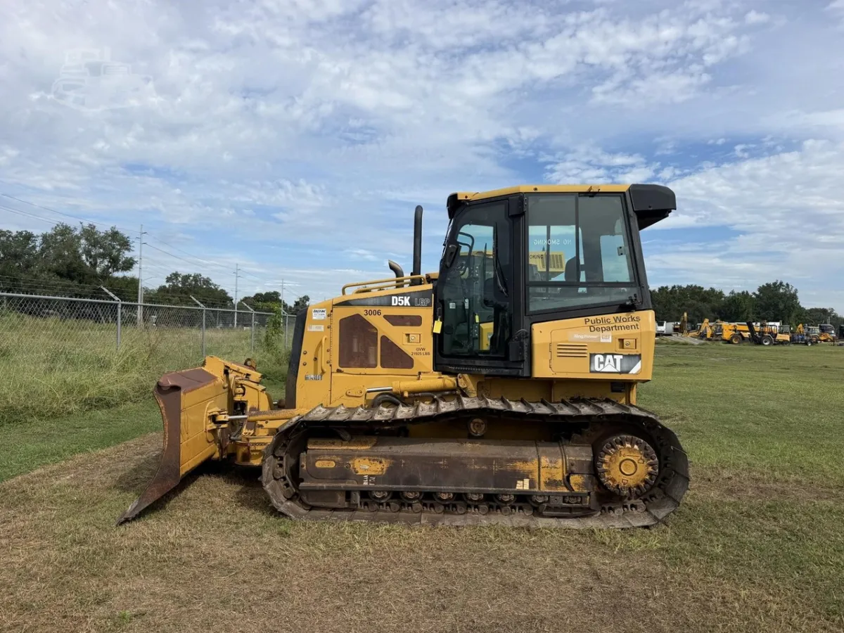 2009 Caterpillar D5K LGP Dozers for sale in Plant City, FL - listing photo 5 of 10