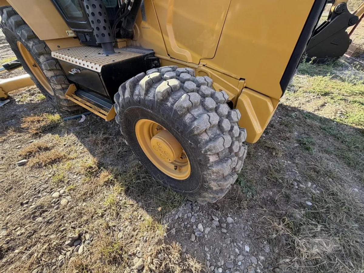 2019 Caterpillar 416F2 Backhoe Loaders for sale in Hidalgo, TX - listing photo 8 of 10