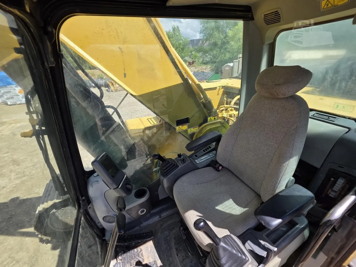 2008 Caterpillar 330DL Excavators for sale in Paonia, CO - listing photo 9 of 10