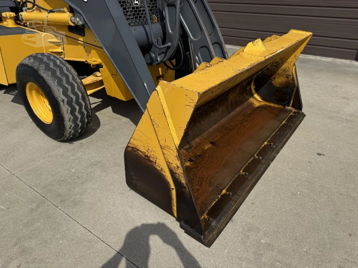 2011 John Deere 710J Backhoe Loaders for sale in Allegan, MI - listing photo 5 of 10