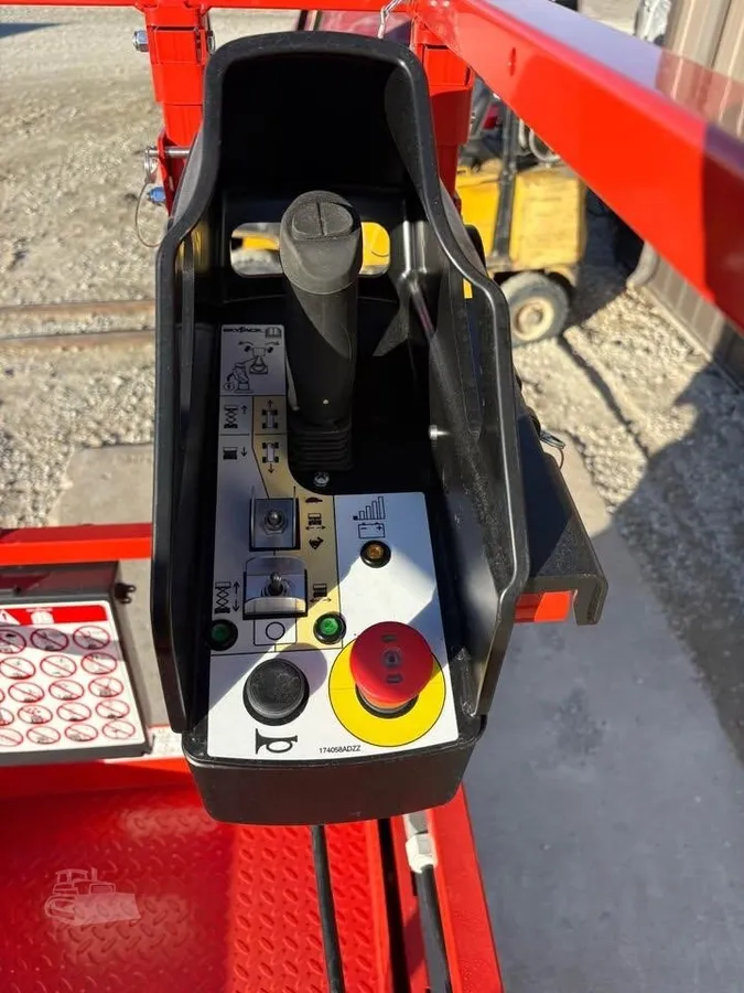 2026 Skyjack SJ3219E Scissor Lift Electric for sale in Mount Ayr, IA - listing photo 7 of 9