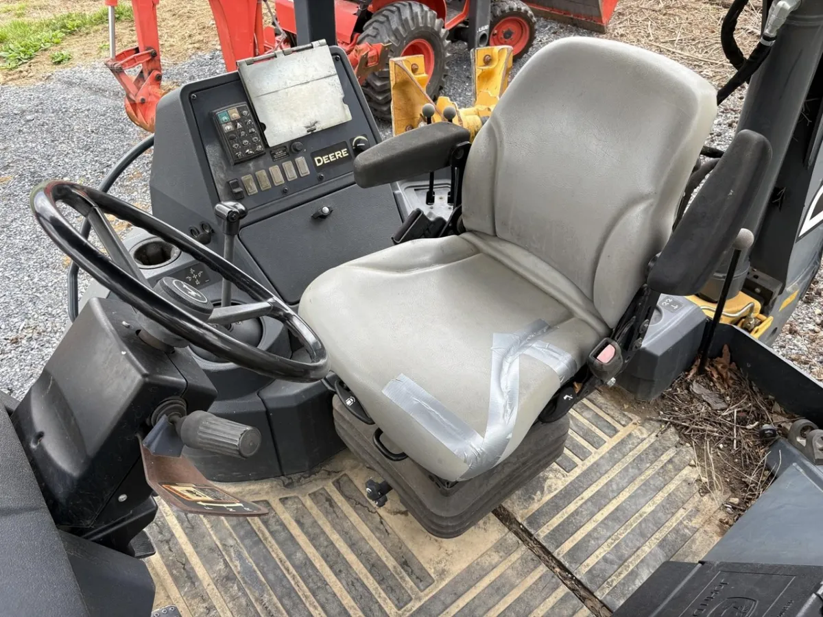 2015 John Deere 310SK Backhoe Loaders for sale in Linville, VA - listing photo 9 of 10