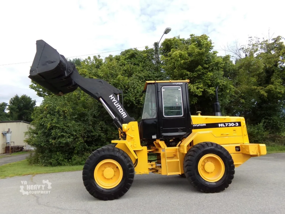 1999 Hyundai HL730-3 Wheel Loaders for sale in Pearisburg, VA - listing photo 4 of 10