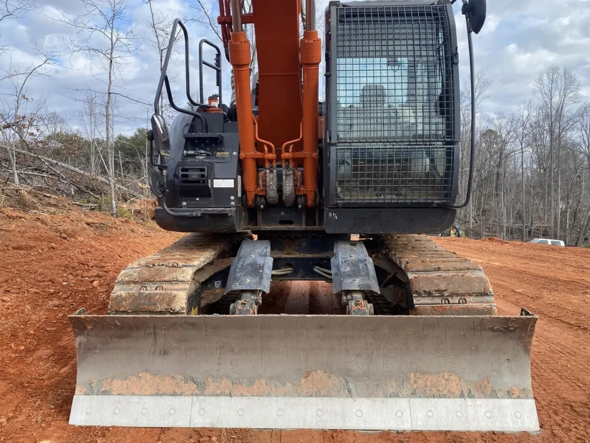 2020 Hitachi ZX135US-6 Excavators for sale in Rockwell, NC - listing photo 8 of 10