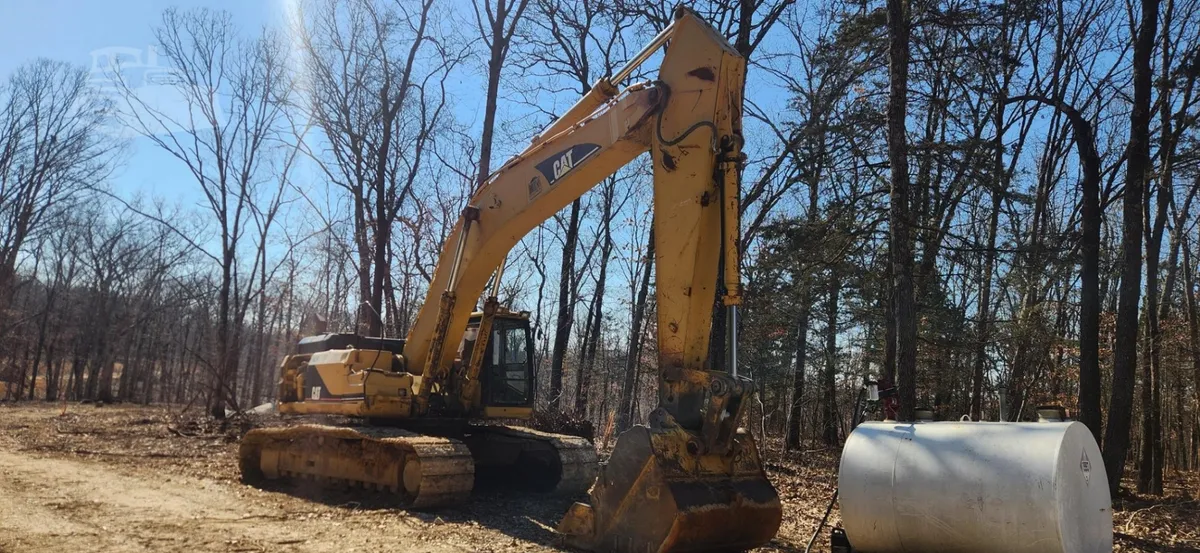 1999 Caterpillar 345BL Excavators for sale in Saint Charles, MO - listing photo 2 of 8