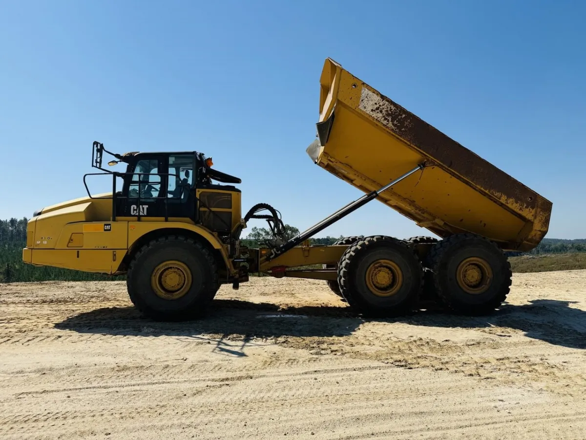 2018 Caterpillar 745 Articulated Truck for sale in Rockwell, NC - listing photo 7 of 10