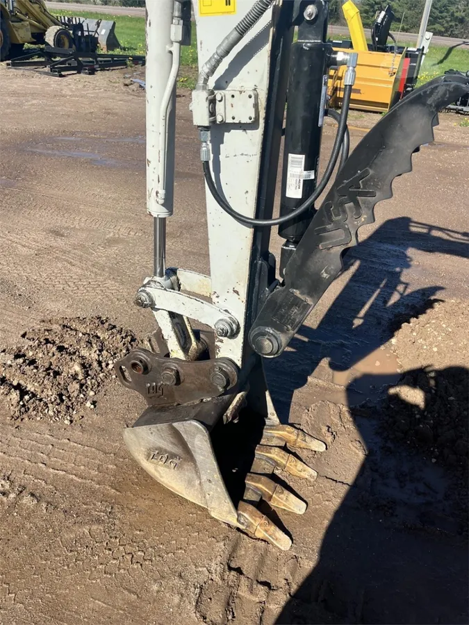 2018 Takeuchi TB230 Excavators for sale in Holcombe, WI - listing photo 6 of 10