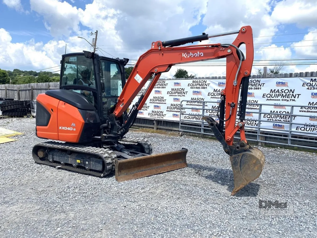 2025 Kubota KX040-5 Excavators for sale in Johnson City, TN - listing photo 3 of 10