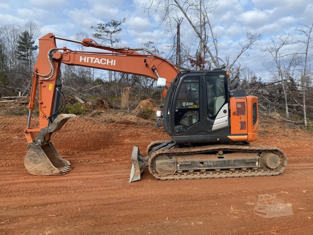 2020 Hitachi ZX135US-6 Excavators for sale in Rockwell, NC - listing photo 2 of 10