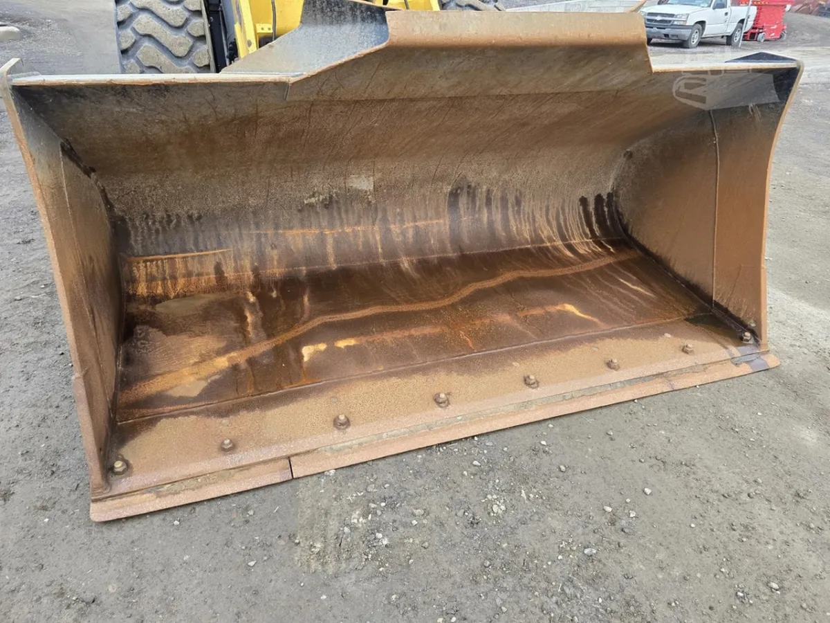 2024 Komatsu WA320-8 Wheel Loaders for sale in Filer, ID - listing photo 5 of 10
