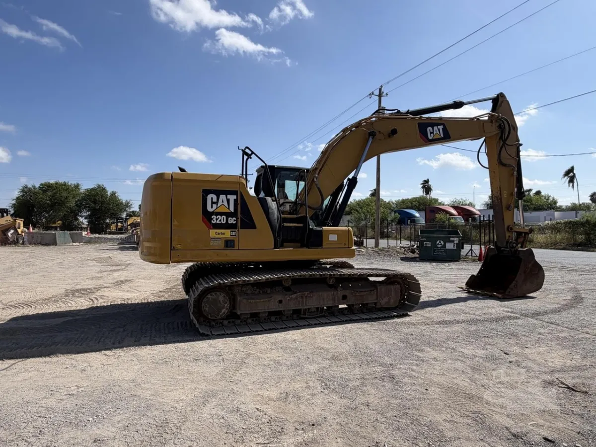 2018 Caterpillar 320GC Excavators for sale in Hidalgo, TX - listing photo 5 of 10