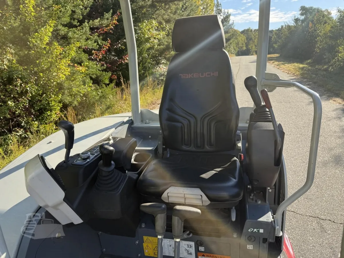 2024 Takeuchi TB335R Excavators for sale in Pleasant Garden, NC - listing photo 5 of 9