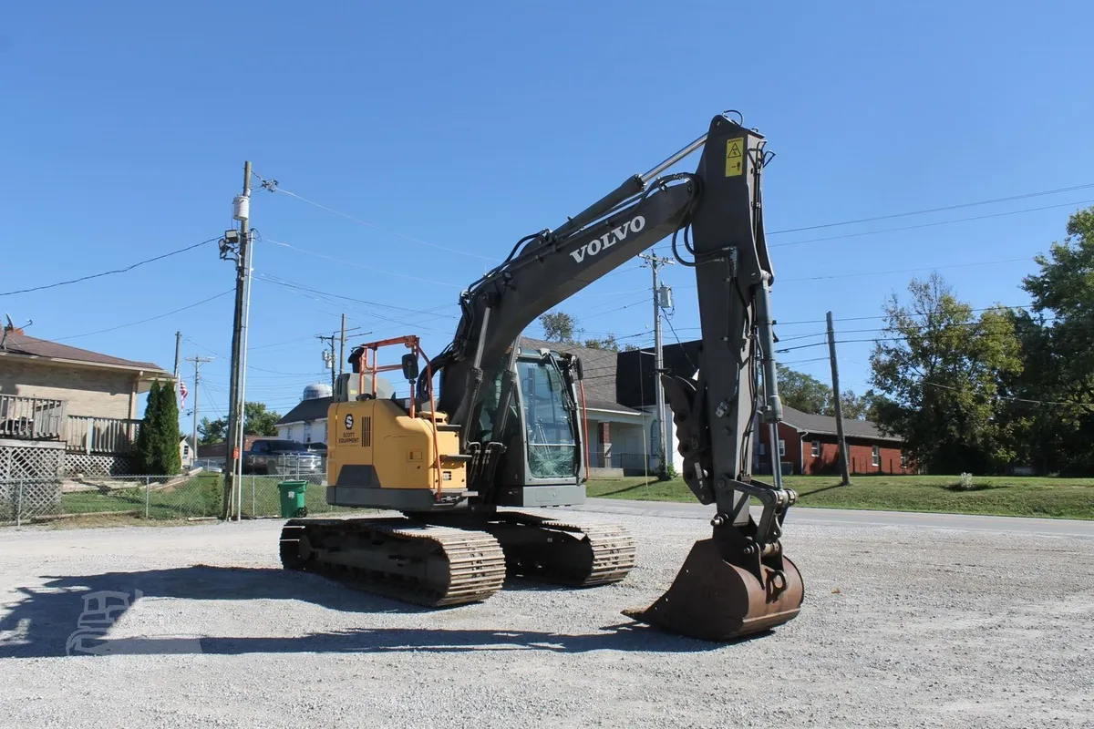 2019 Volvo ECR145EL Excavators for sale in Pleasureville, KY - listing photo 6 of 10