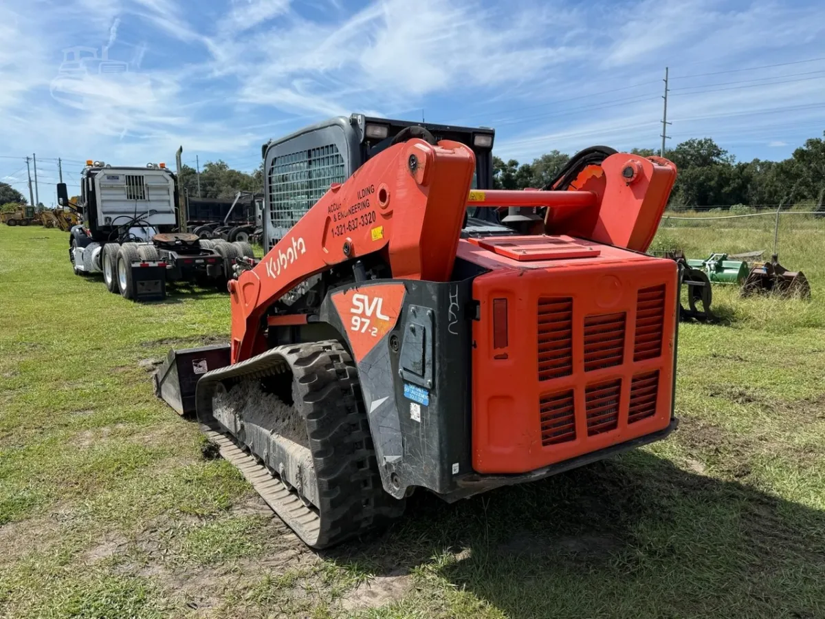 2021 Kubota SVL97-2 Track Loaders for sale in Plant City, FL - listing photo 7 of 10