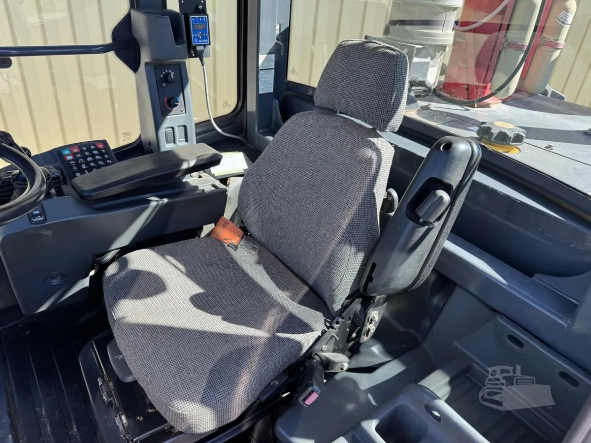 2013 John Deere 644K Wheel Loaders for sale in Allegan, MI - listing photo 8 of 10
