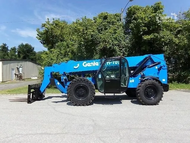 2013 Genie genie-gth-1056 Telehandler Telescopic Forklift for sale in Pearisburg, VA - listing photo 2 of 10