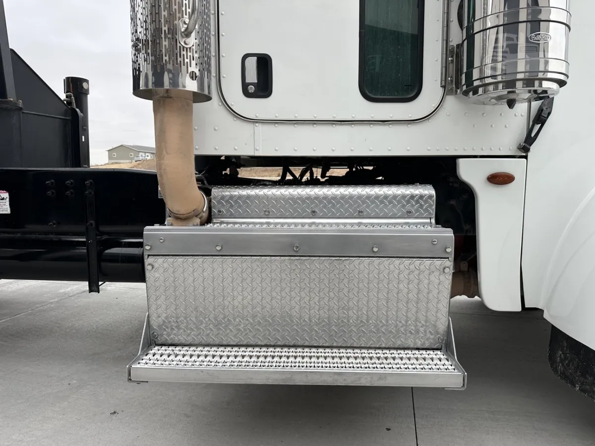 2018 National Crane NBT50 Cranes Mobile for sale in Wellman, IA - listing photo 23 of 57