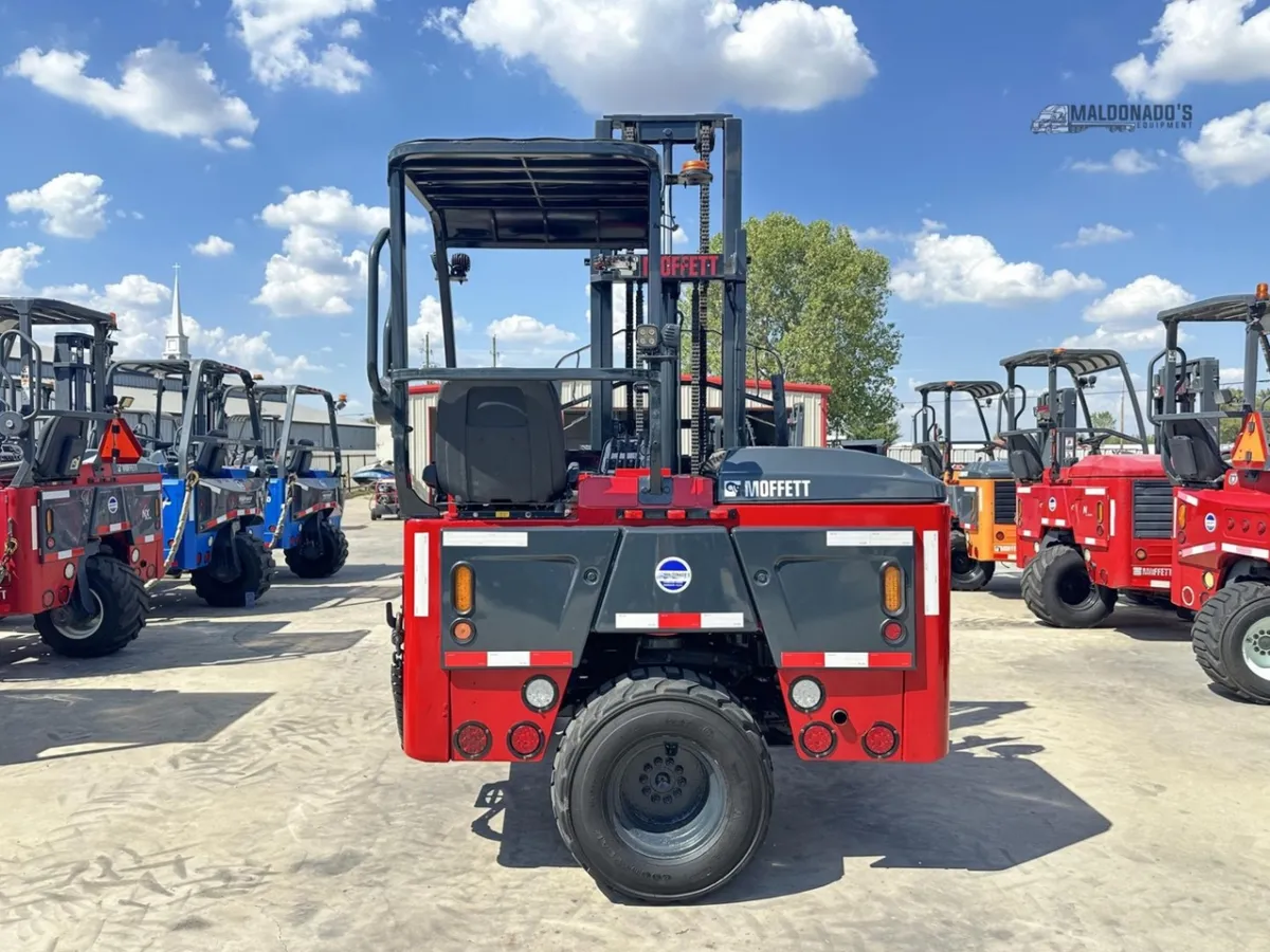2018 Moffett M8 55.4 Rough Terrain Forklift for sale in Ferris, TX - listing photo 4 of 10