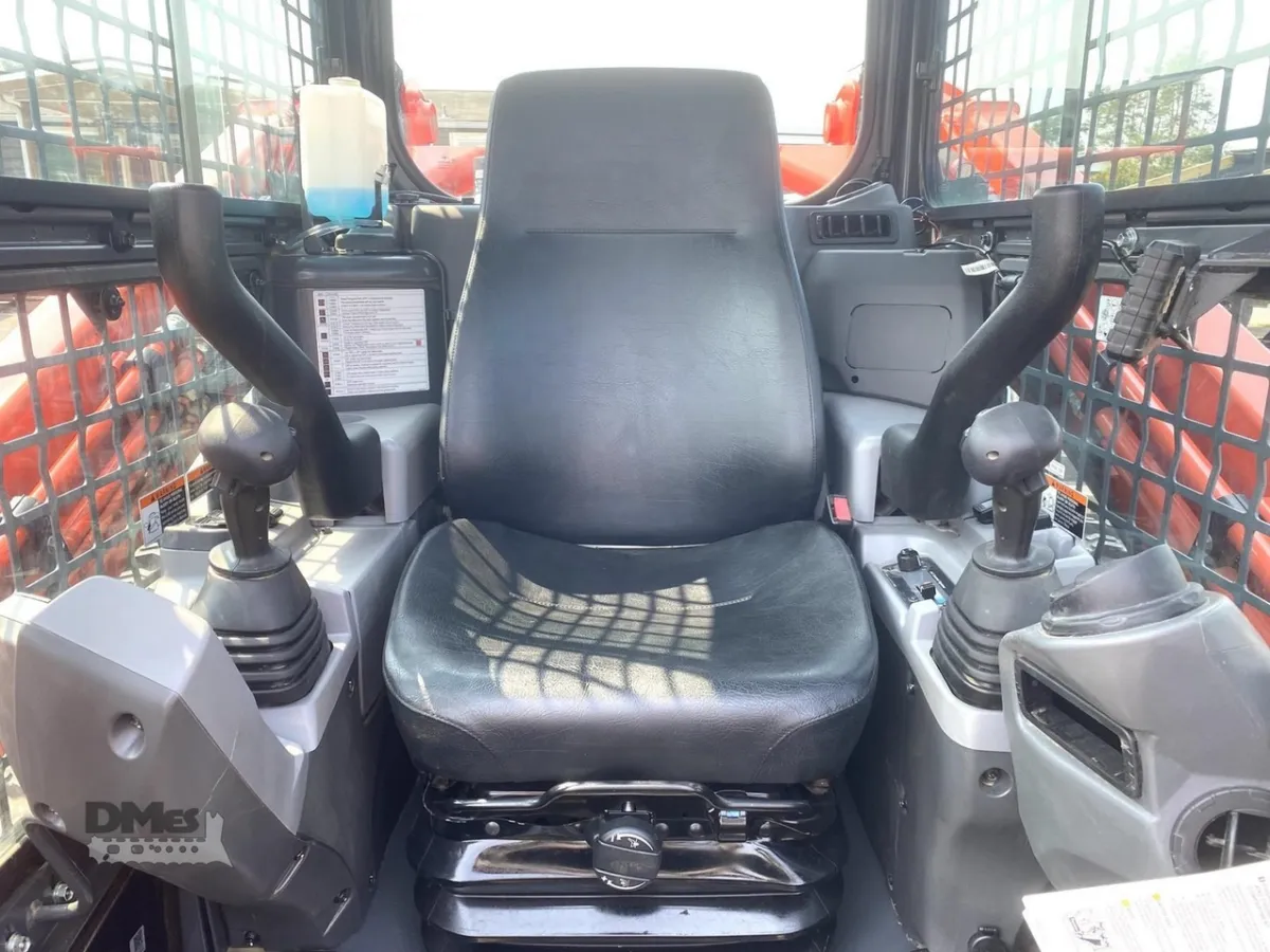 2024 Kubota SVL97-2 Track Loaders for sale in Johnson City, TN - listing photo 8 of 10