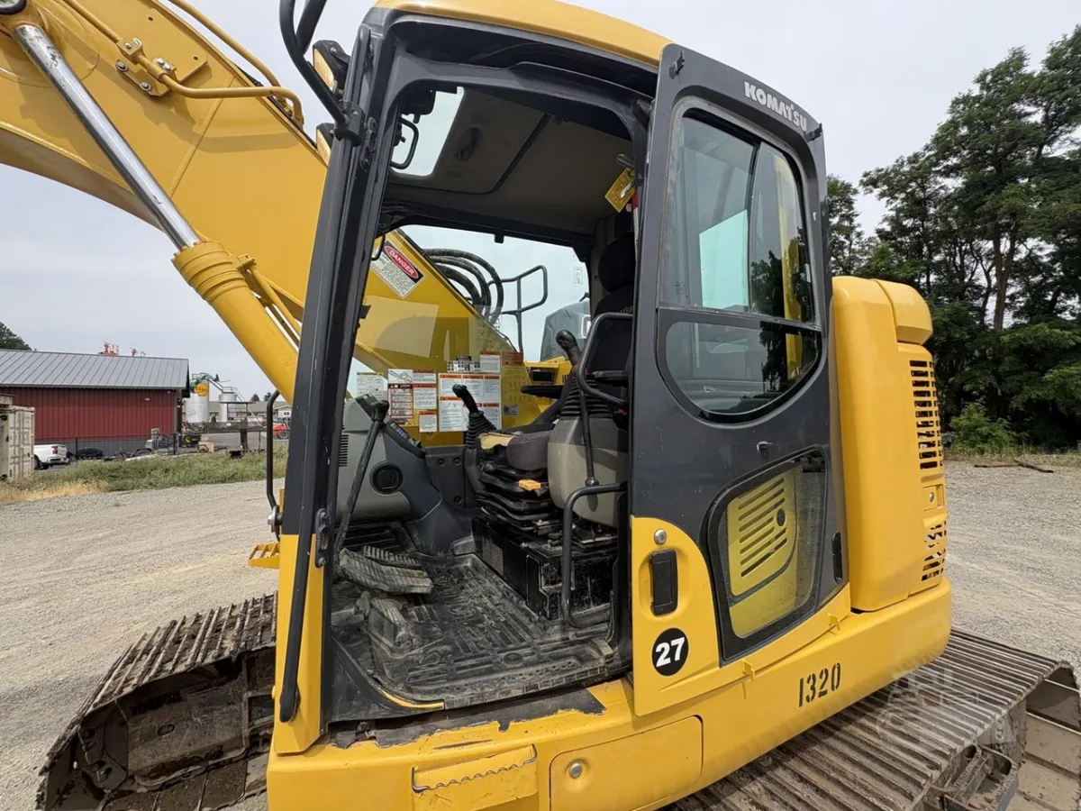 2020 Komatsu PC238USLC-11 Excavators for sale in Cle Elum, WA - listing photo 9 of 10