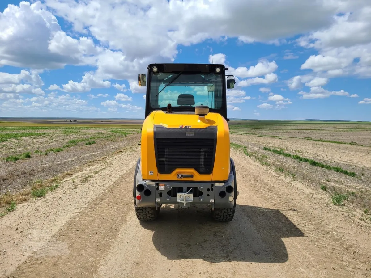 2021 Giant G5000 Wheel Loaders for sale in Loma, MT - listing photo 7 of 10