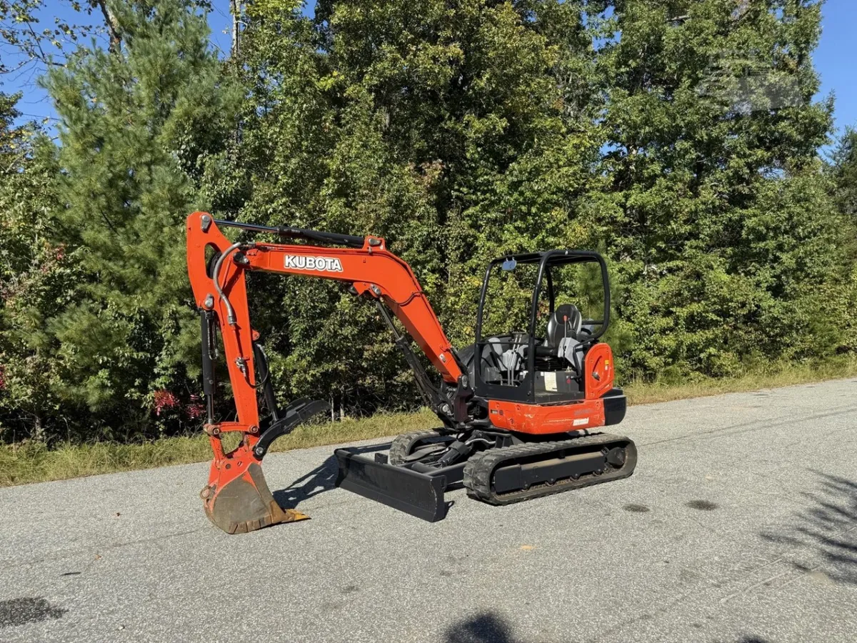 2019 Kubota KX040-4 Excavators for sale in Pleasant Garden, NC - listing photo 3 of 7