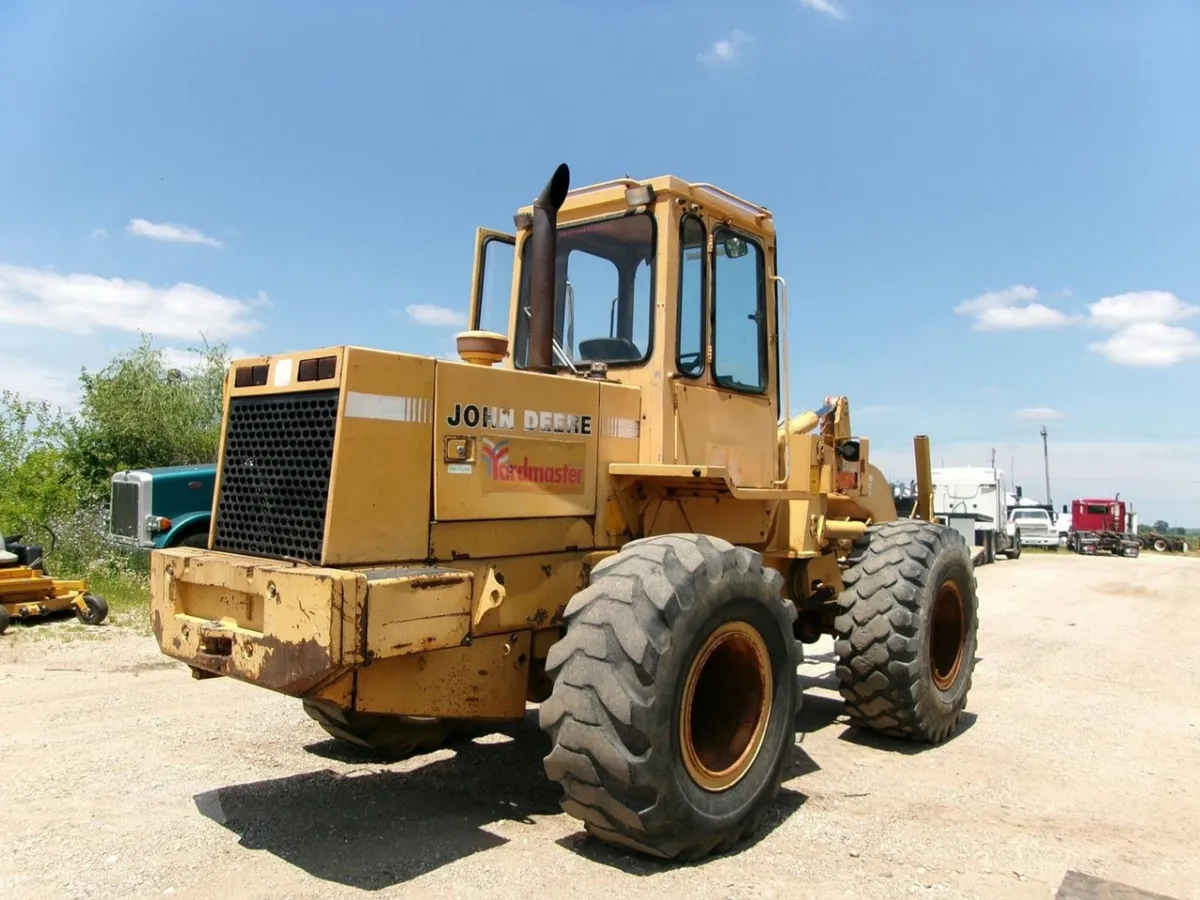 1989 John Deere 444E Wheel Loaders for sale in Galva, IL - listing photo 4 of 8
